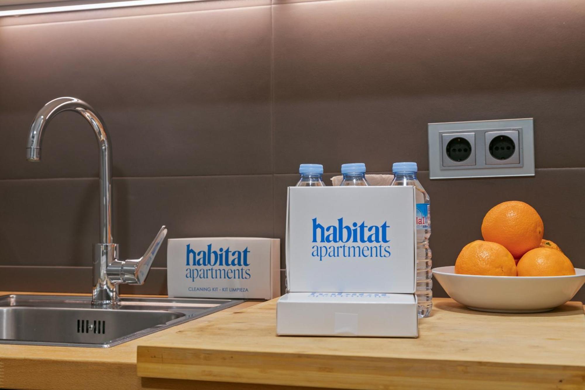 Habitat Apartments Ferran برشلونة المظهر الخارجي الصورة